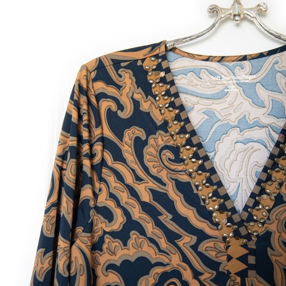 Soft Surroundings Embellished Blue and Brown V-Neck Tunic Size Large - Picture 3 of 14